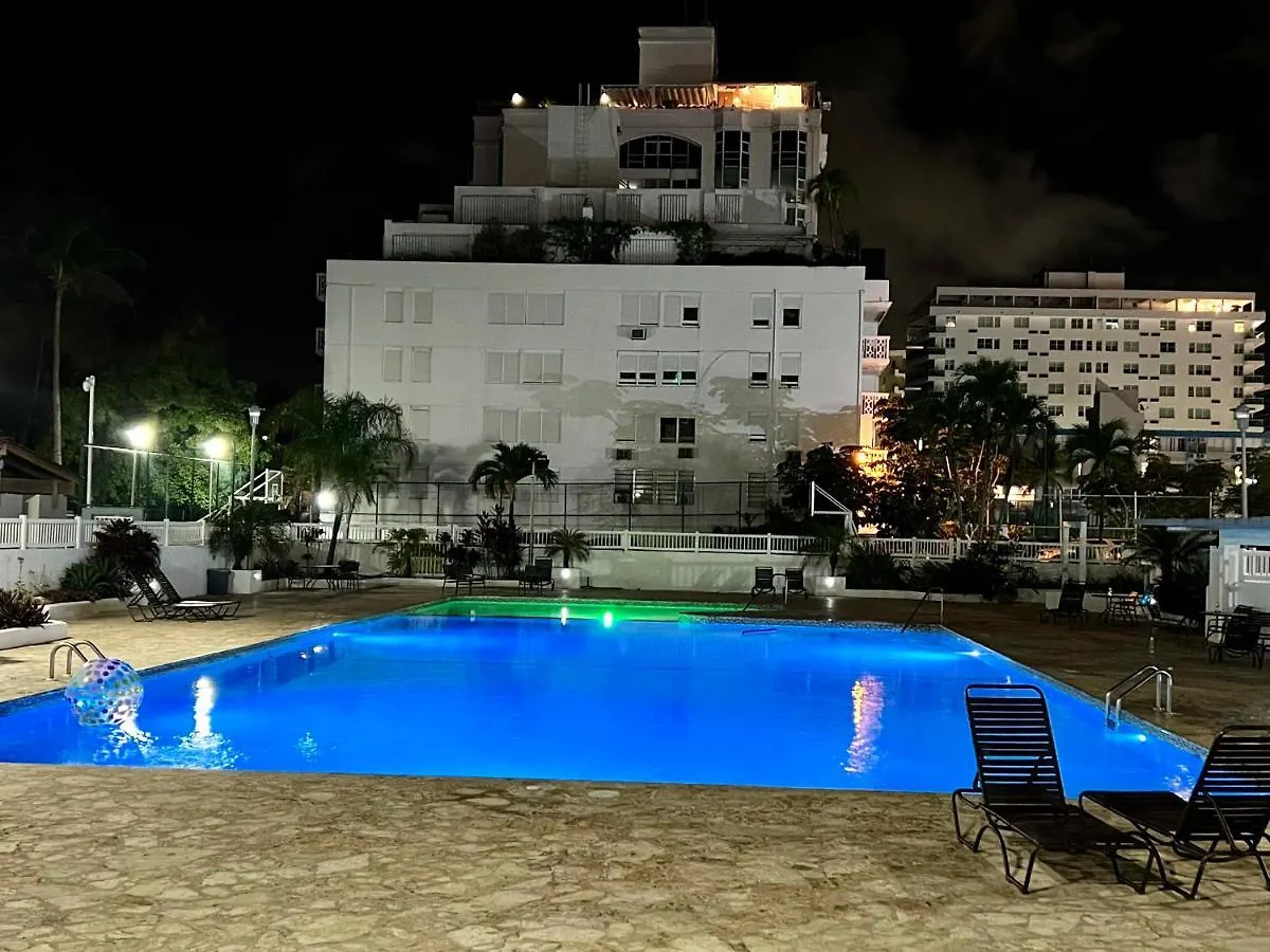Beachfront Tropical Tantra Apartment San Juan