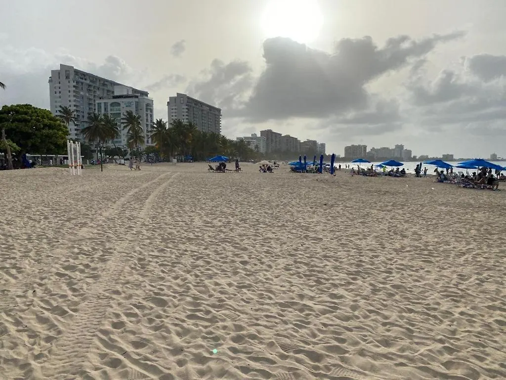 Beachfront Tropical Tantra Apartment San Juan
