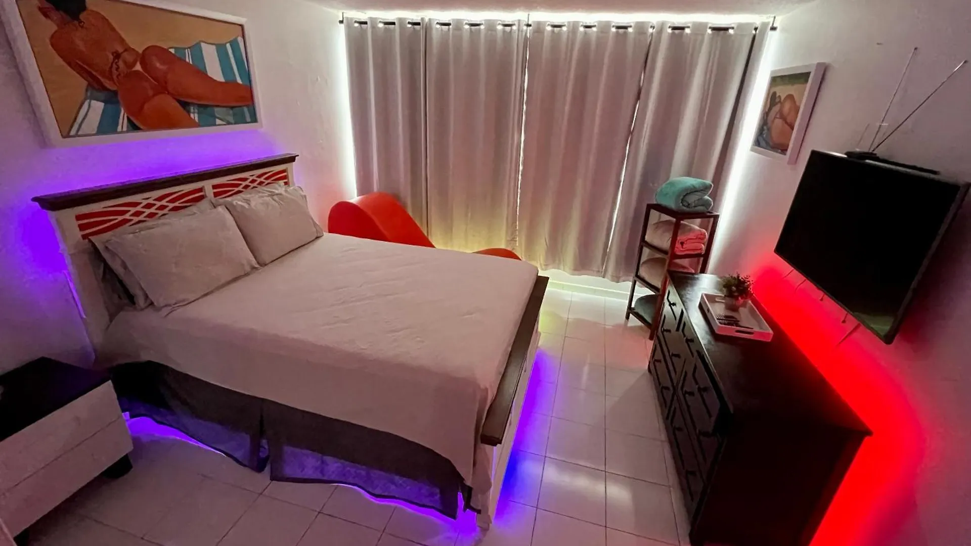 Beachfront Tropical Tantra Apartment San Juan Portoryko