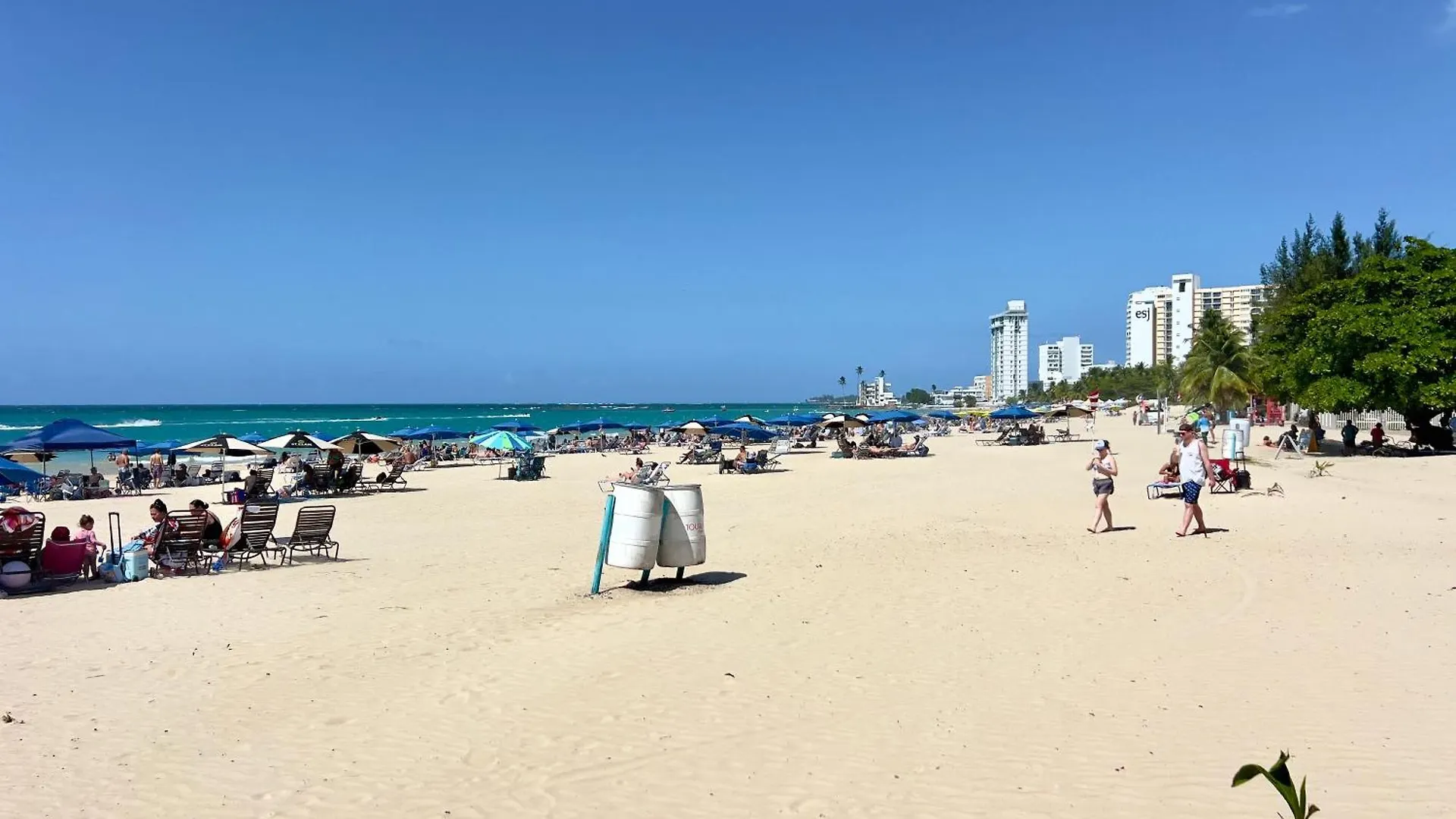 Beachfront Tropical Tantra Apartment 圣胡安 0*,  波多黎各